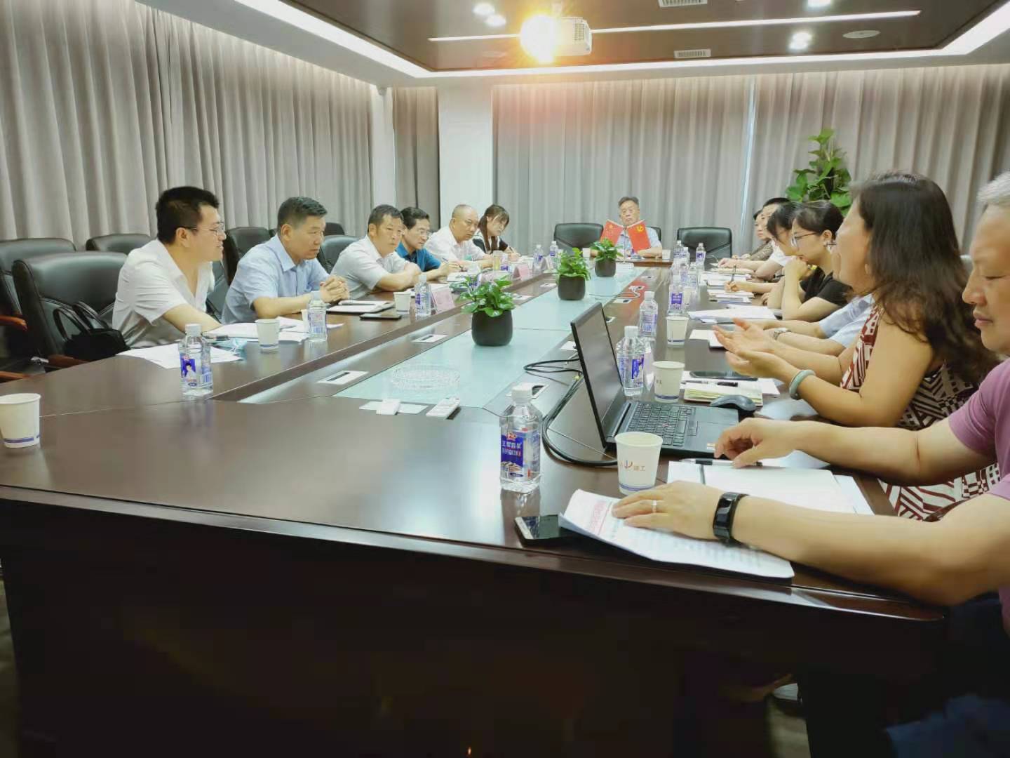 “聚焦優(yōu)化營商環(huán)境、人大代表在行動”(圖2)